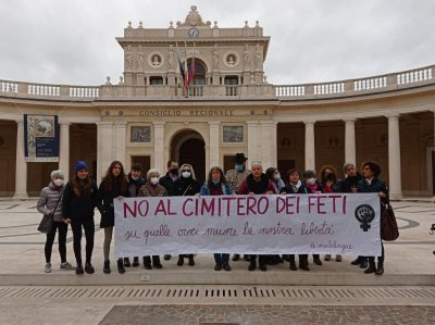 Sepoltura feti: la posizione della Cgil contro la proposta di legge regionale di Fratelli d’Italia