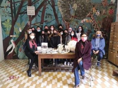Liceo Milli Teramo: Donne Cgil e Spi donano il libro "Dita di dama"
